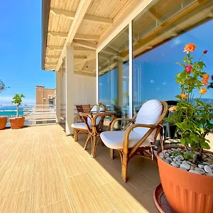  Apartament Eka Luxury Two-bedroom Seaview